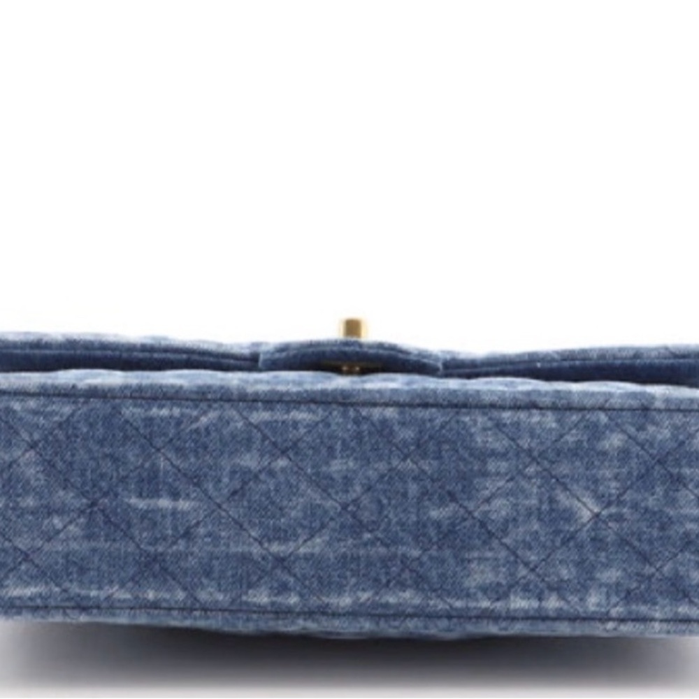 Quilted Blue Denim Shoulder Bag - Picture 3 of 6